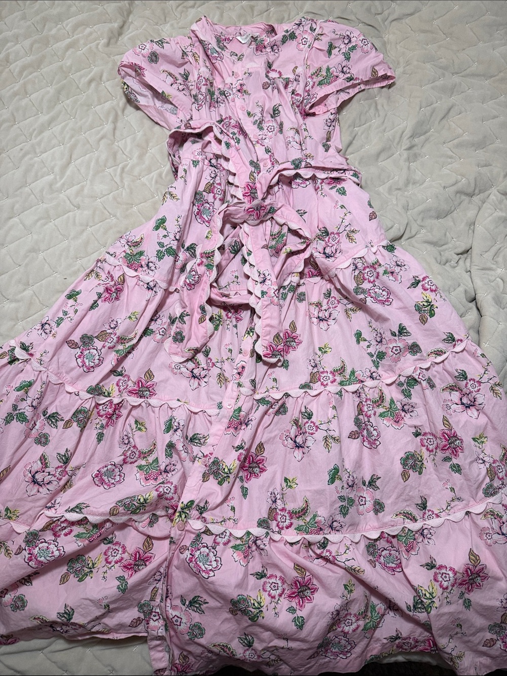 crown & ivy Pink Floral Tiered Ruffle Dress